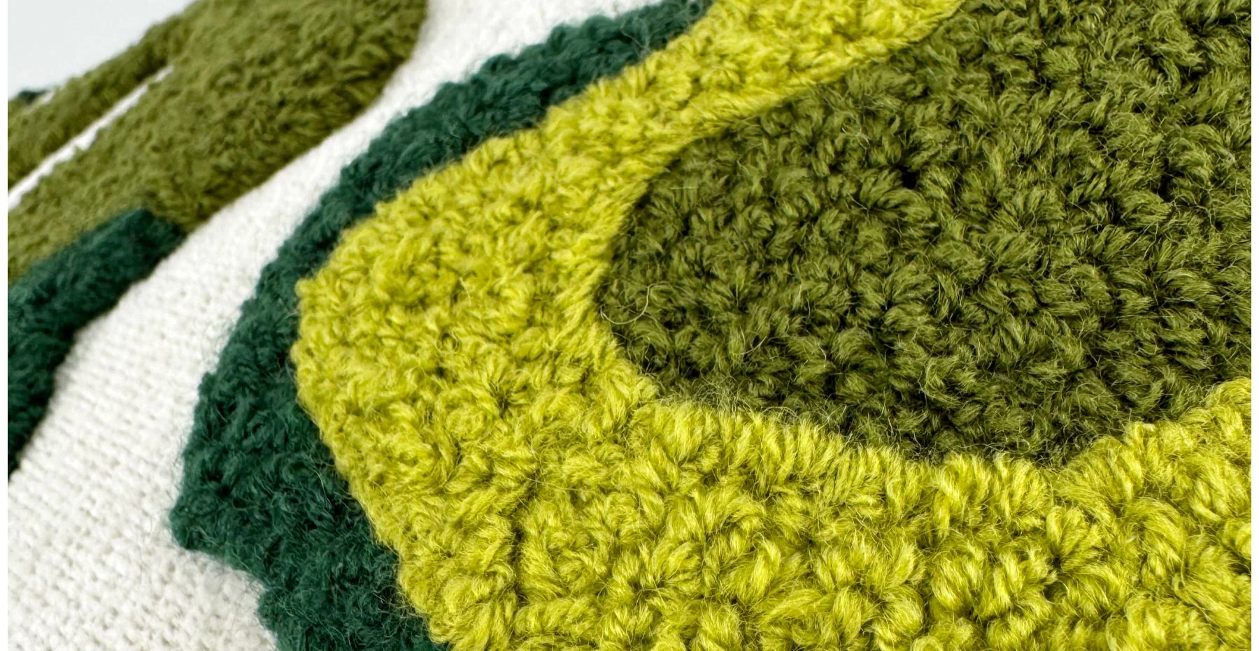 Moss Green Punch Kırlent - Image 4